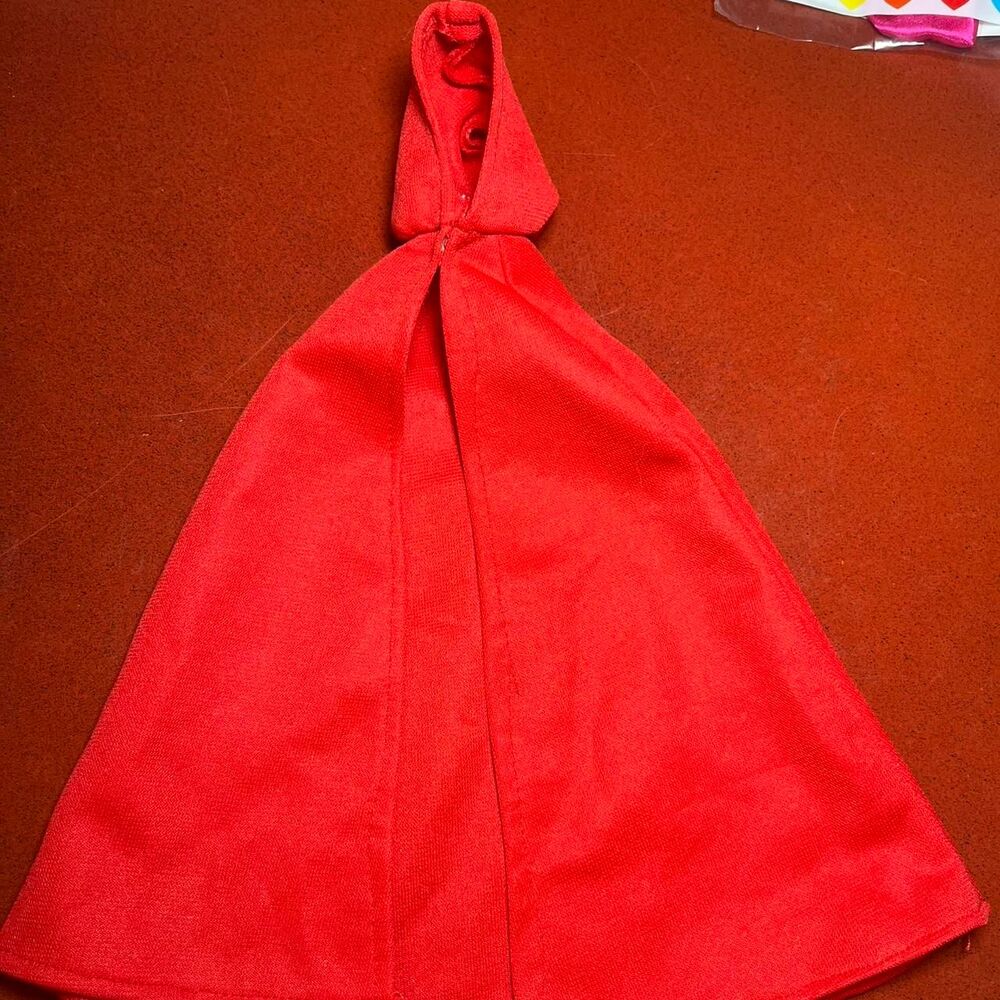 Barbie Red and Orange Dolls-accessories